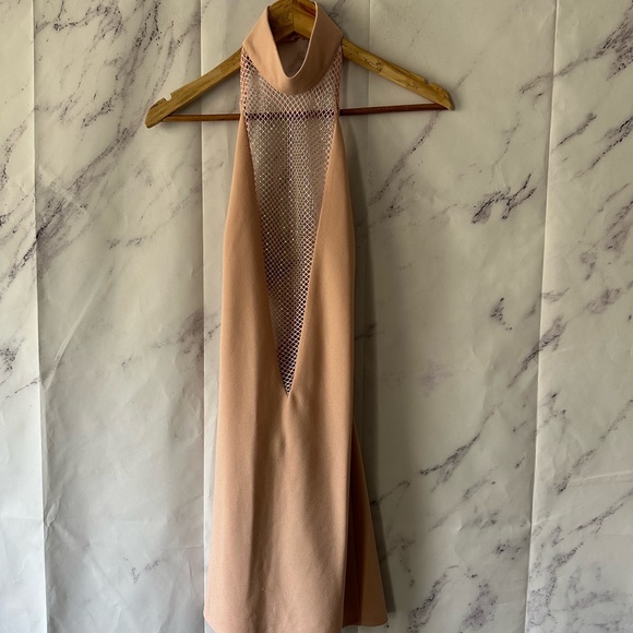 FASHION NOVA - LIGHT PINK RHINESTONE BACKLESS HALTER NECK MINI DRESS SMALL - Picture 8 of 10